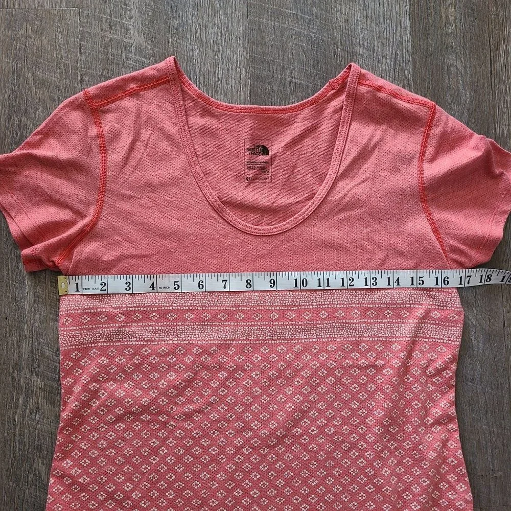 The North Face Flashdry Ditzy Print Short Sleeve Shirt Top Women's Size S - Picture 8 of 9